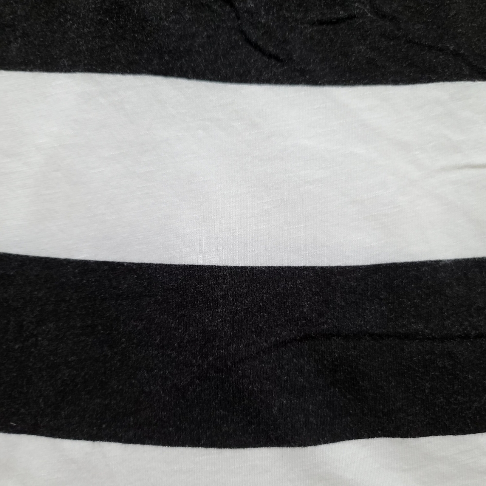 New York & Co black/white striped tank, size Large - Picture 5 of 7